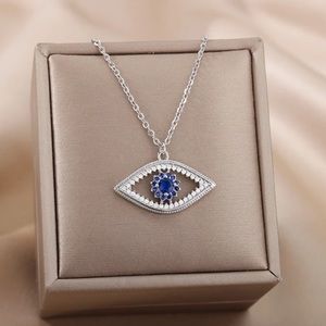 Swarovski Elements Platinum Plated Symbolic Large Evil Eye Necklace NEW